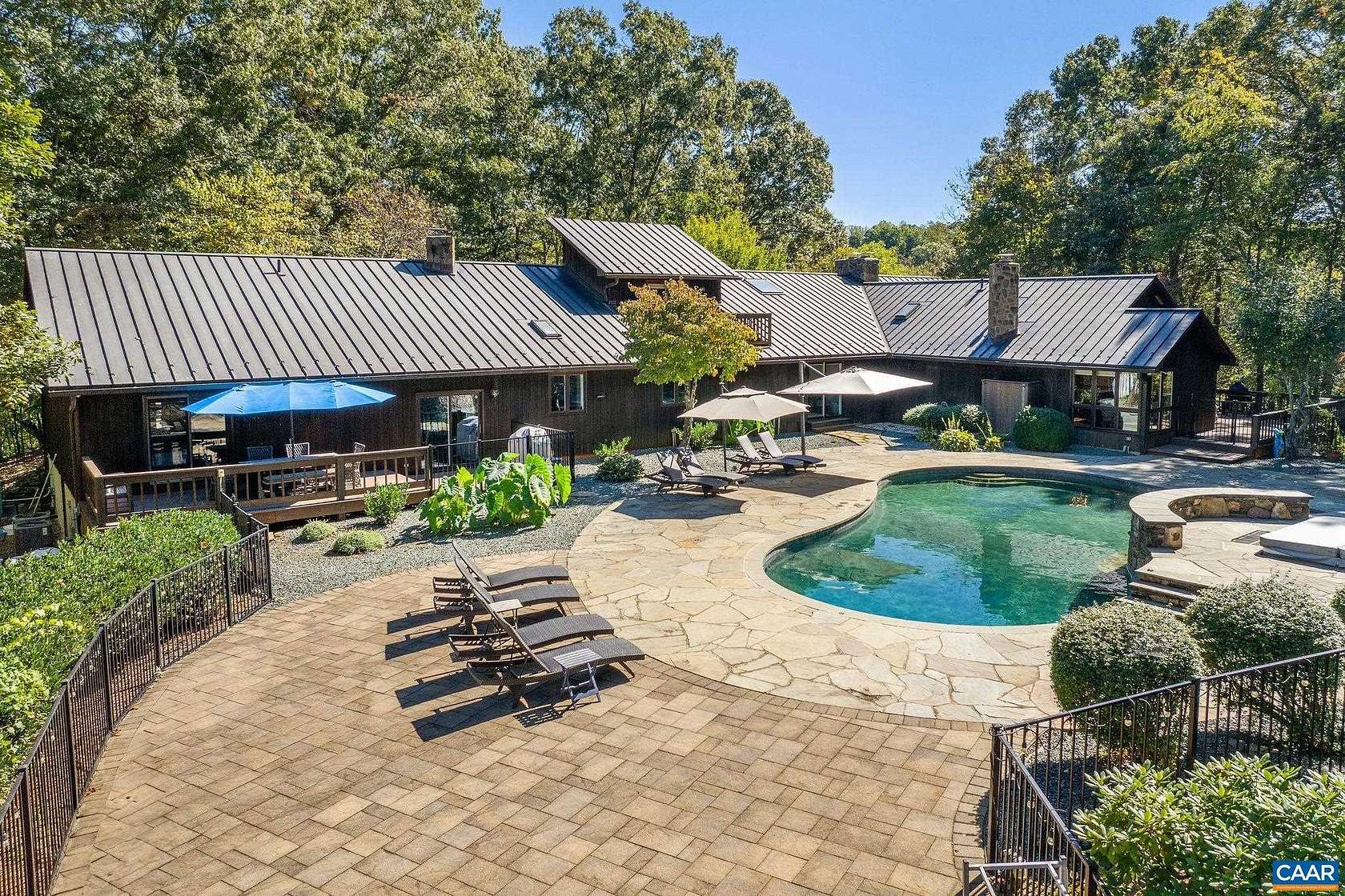 16.8 Acres of Land with Home for Sale in Charlottesville, Virginia