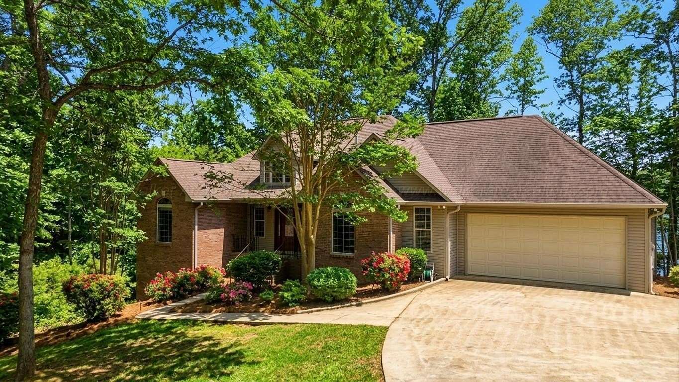 2.1 Acres of Land with Home for Sale in Arley, Alabama