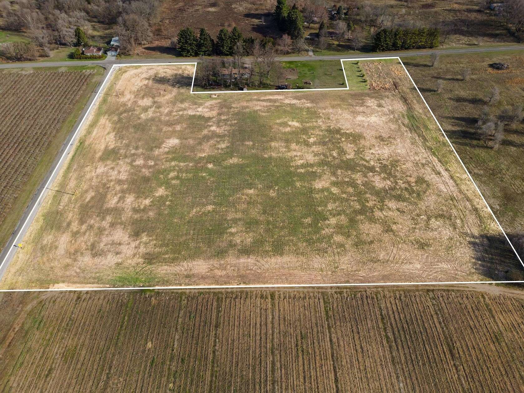 8.72 Acres of Agricultural Land for Sale in Benton Harbor, Michigan