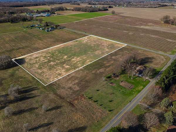 5.9 Acres of Land for Sale in Benton Harbor, Michigan