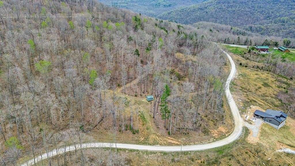 6 Acres of Residential Land for Sale in Jamestown, Tennessee