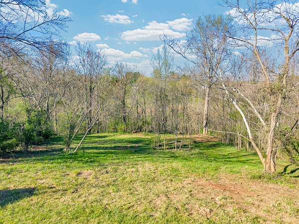 1 Acre of Residential Land for Sale in Sparta, Tennessee
