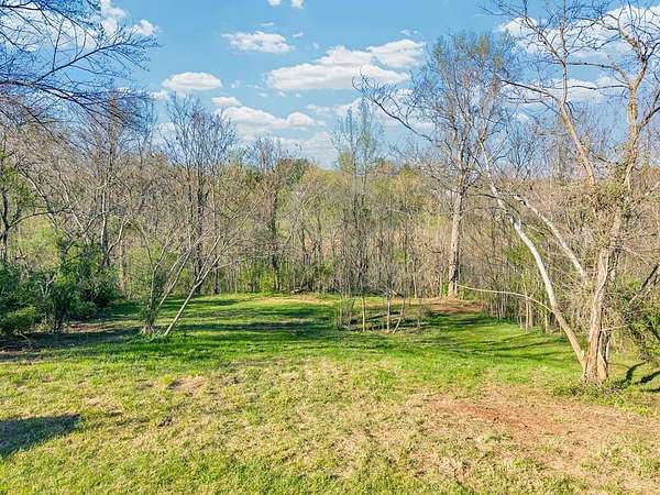 1 Acre of Residential Land for Sale in Sparta, Tennessee