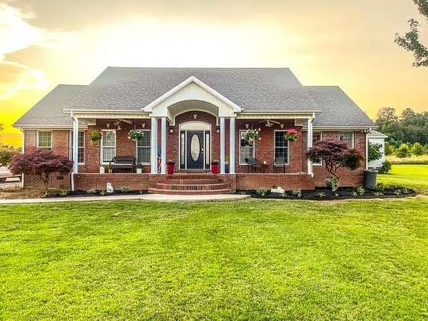 27.8 Acres of Land with Home for Sale in Cerulean, Kentucky