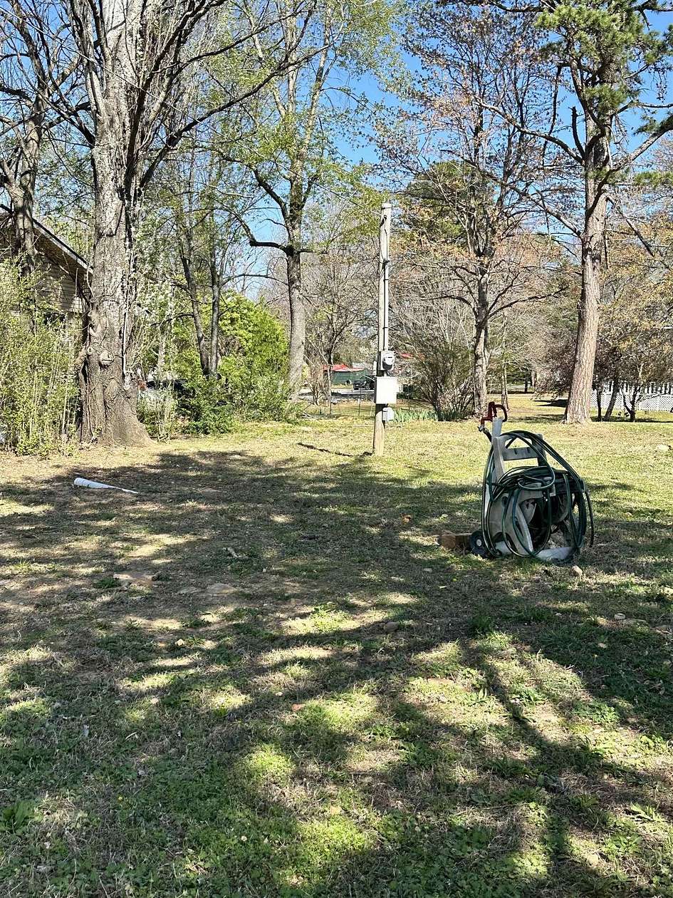 0.42 Acres of Residential Land for Sale in Mountain View, Arkansas
