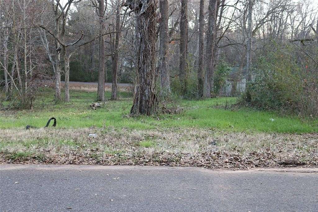 0.3 Acres of Residential Land for Sale in Marshall, Texas