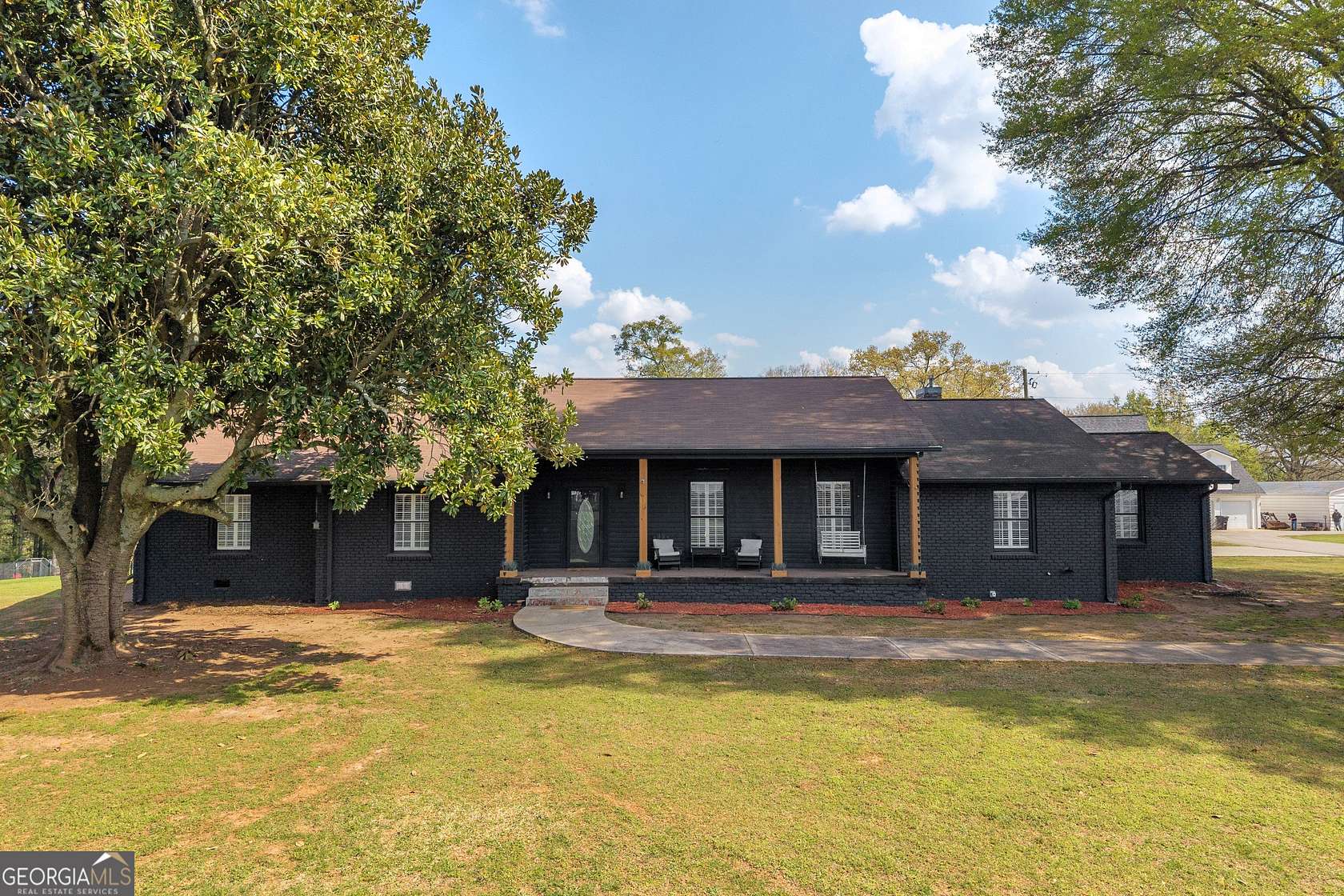 5 Acres of Land with Home for Sale in Carnesville, Georgia