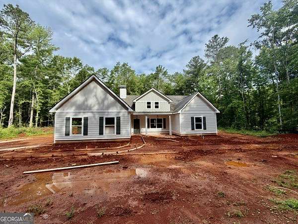2.57 Acres of Land with Home for Sale in Greenville, Georgia