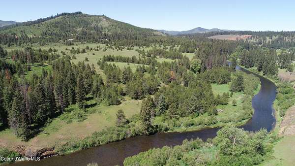 185 Acres of Recreational & Residential Land for Sale in Santa, Idaho