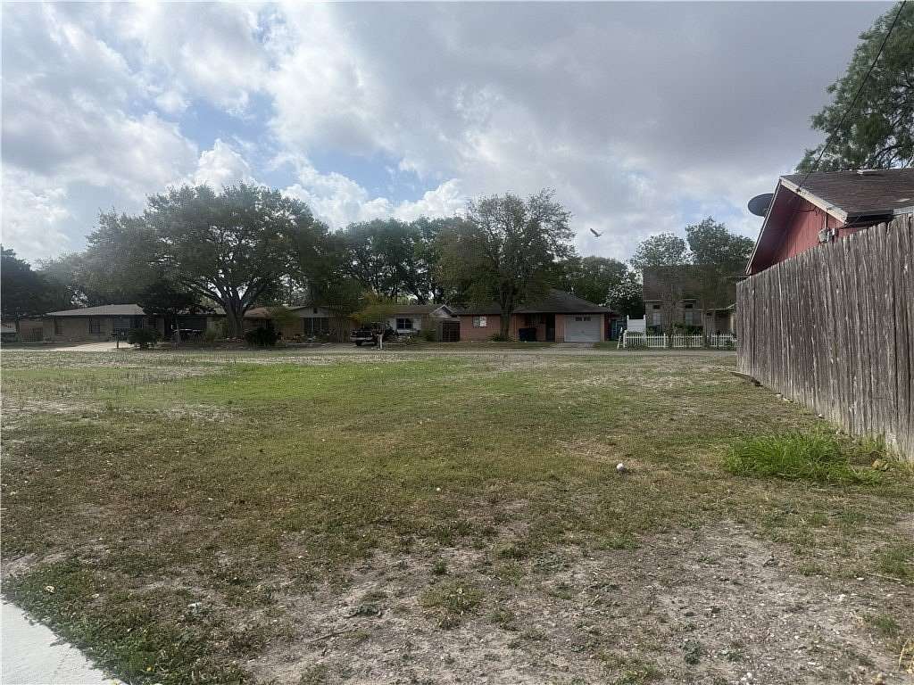 0.05 Acres of Land for Sale in Corpus Christi, Texas