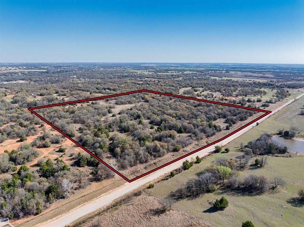 21 Acres of Land for Sale in Lindsay, Oklahoma