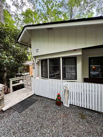 0.12 Acres of Residential Land for Sale in Newland, North Carolina