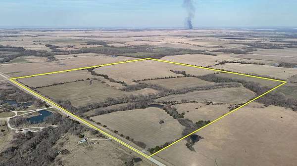 160 Acres of Land for Auction in Gridley, Kansas