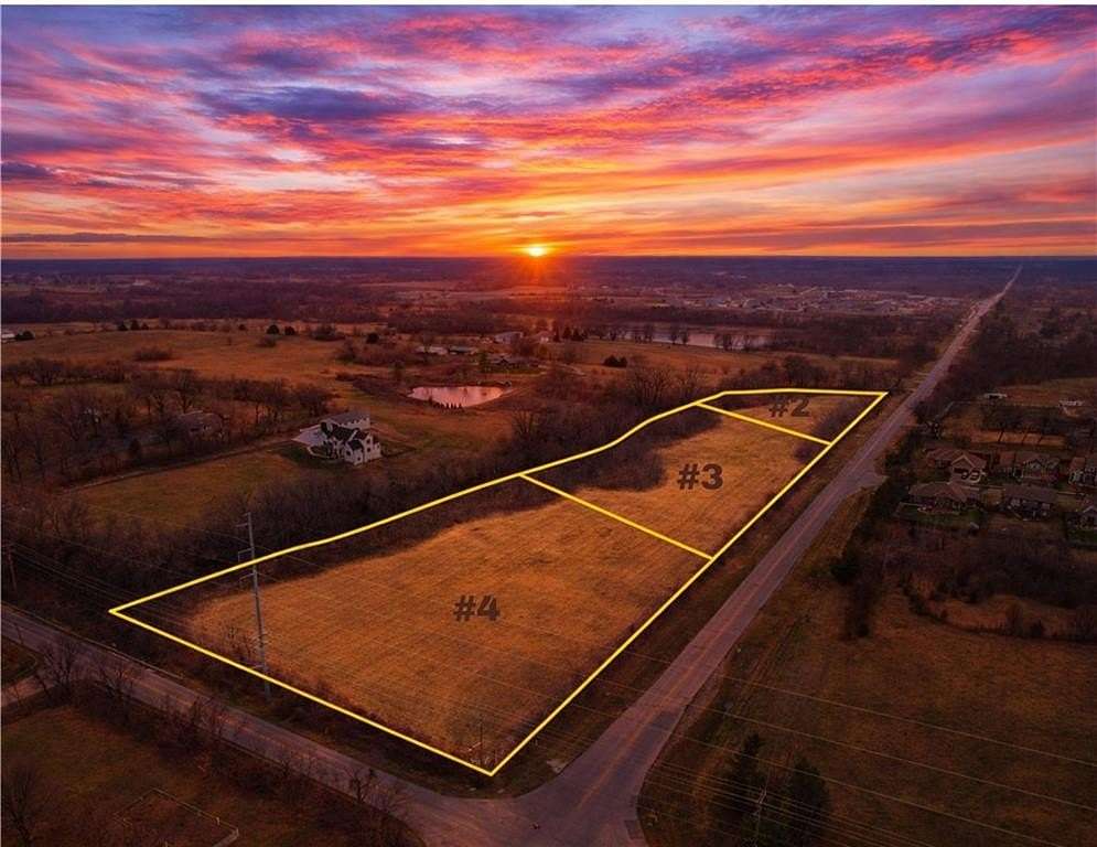 3 Acres of Residential Land for Sale in Kansas City, Kansas