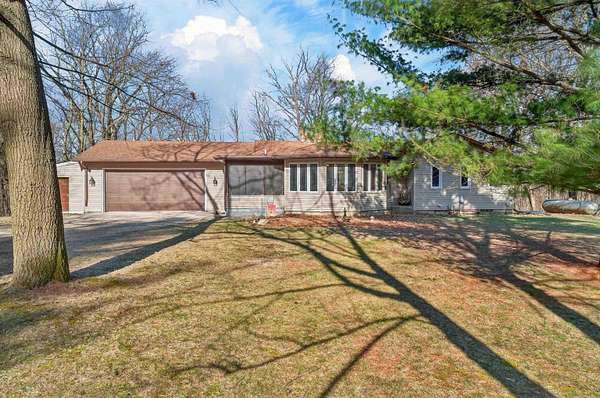 8.17 Acres of Land with Home for Sale in Denver, Iowa