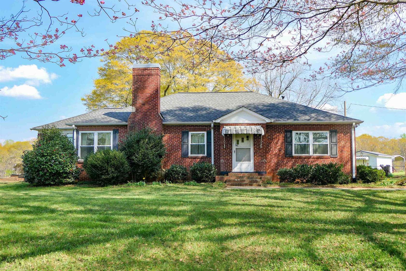 14.1 Acres of Land with Home for Sale in Gaffney, South Carolina