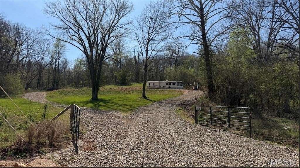 3.4 Acres of Residential Land for Sale in Doniphan, Missouri