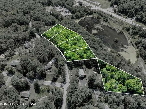 0.52 Acres of Residential Land for Sale in Swiftwater, Pennsylvania