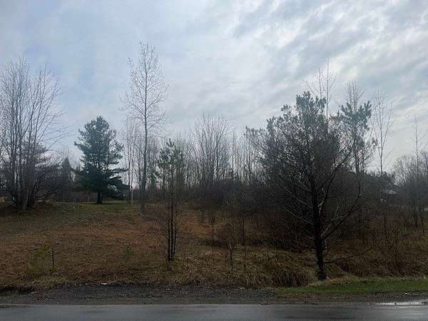 13.6 Acres of Land for Sale in Wattsburg, Pennsylvania