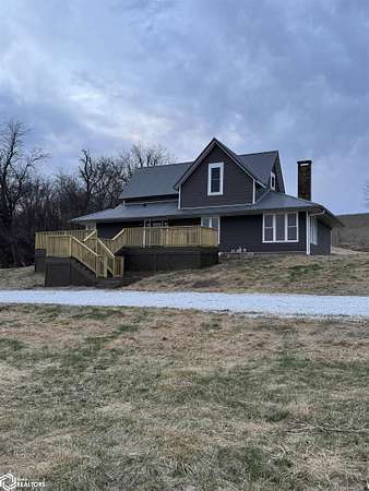 5.5 Acres of Land with Home for Sale in Sigourney, Iowa
