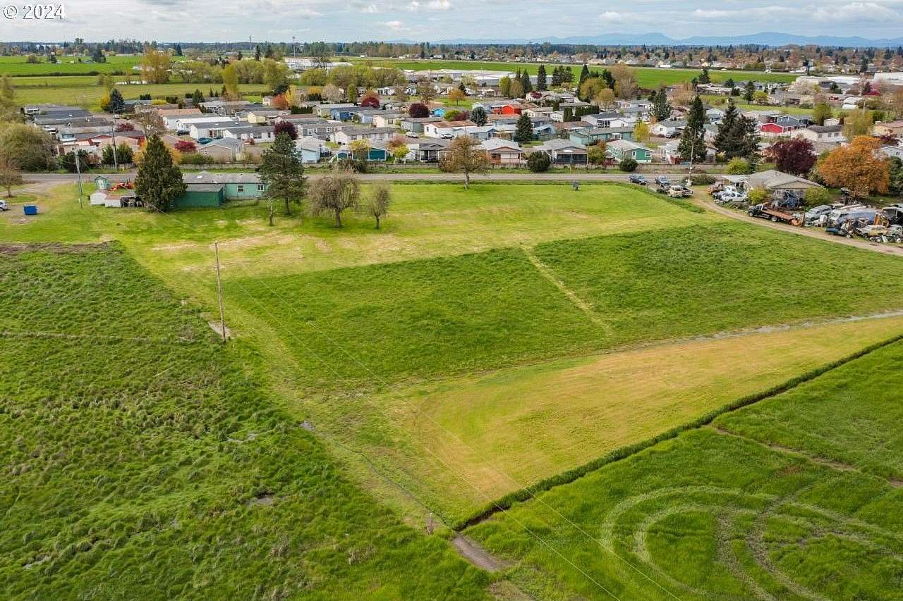 3 Acres of Land for Sale in Albany, Oregon