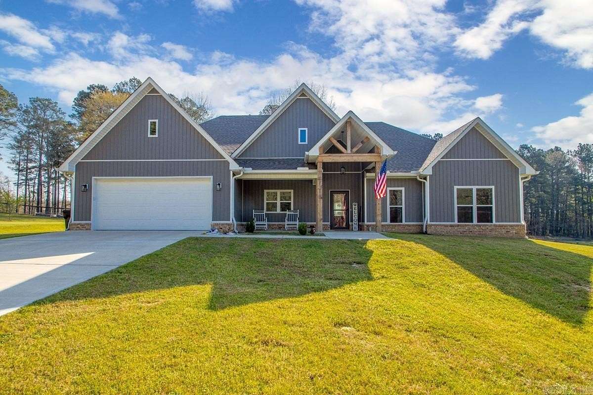 2.5 Acres of Land with Home for Sale in Benton, Arkansas