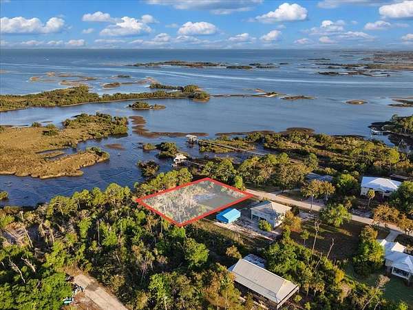0.33 Acres of Residential Land for Sale in Cedar Key, Florida