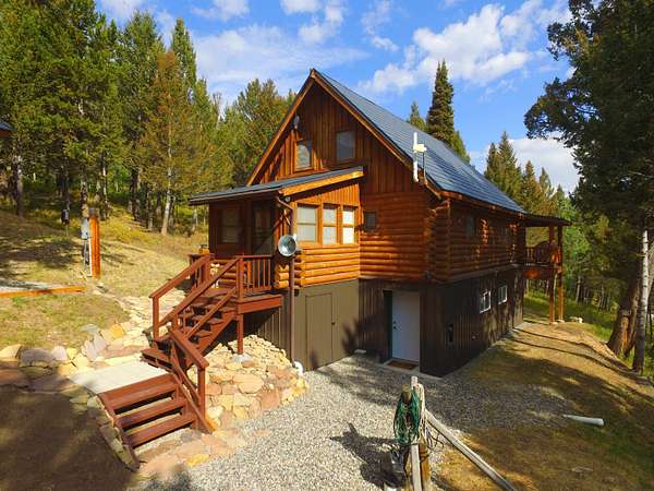 2.5 Acres of Land with Home for Sale in Dubois, Wyoming