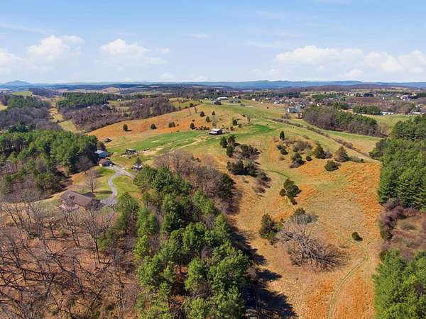 84.7 Acres of Agricultural & Residential Land for Sale in Christiansburg, Virginia