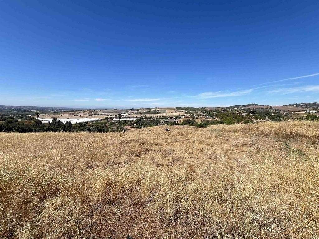 10 Acres of Land for Sale in Bonsall, California