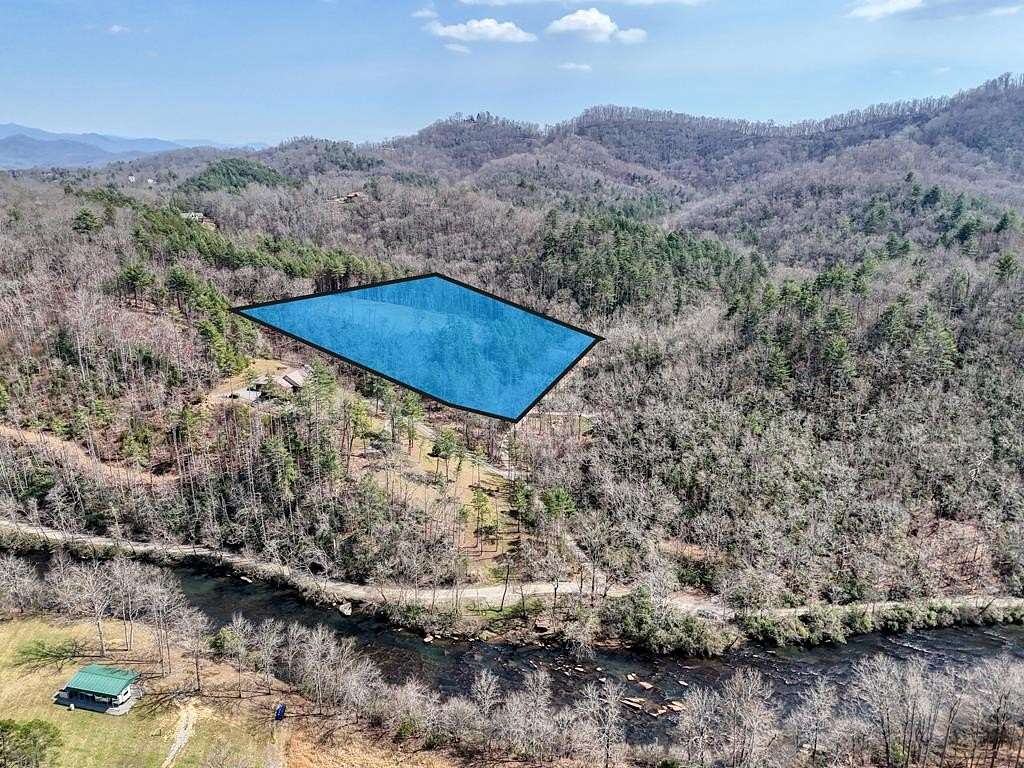 8.43 Acres of Residential Land for Sale in Hayesville, North Carolina