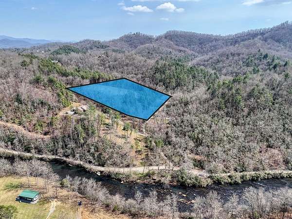 8.43 Acres of Residential Land for Sale in Hayesville, North Carolina