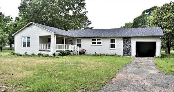 2.47 Acres of Land with Home for Sale in Taylor, Arkansas