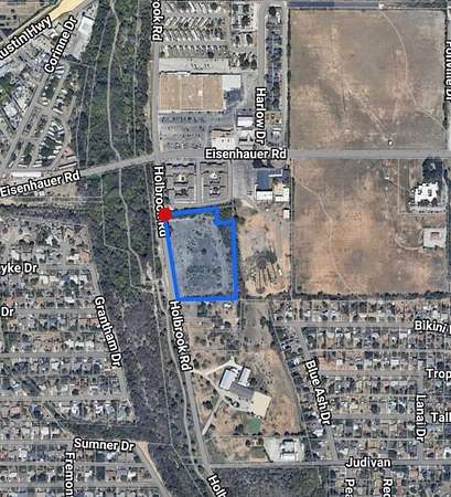 0.75 Acres of Commercial Land for Lease in San Antonio, Texas