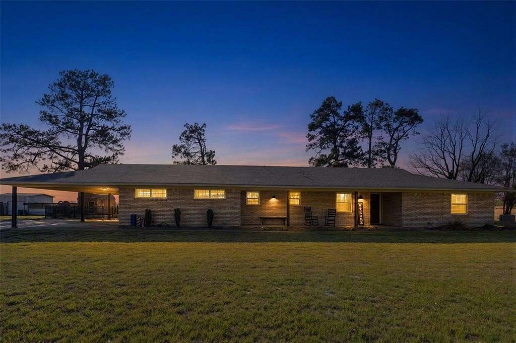 4.63 Acres of Land with Home for Sale in Sulphur Springs, Texas