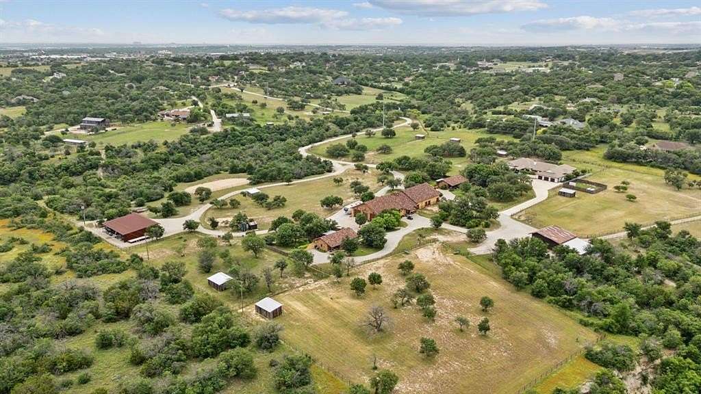 50 Acres of Agricultural Land with Home for Sale in Fort Worth, Texas