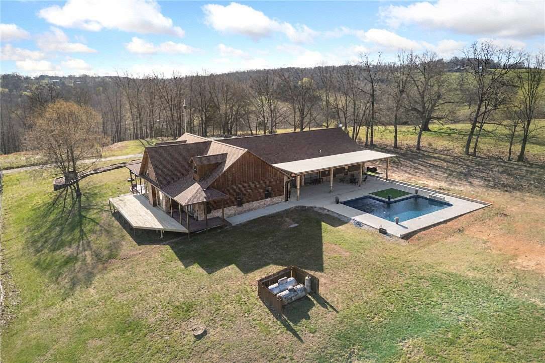 16 Acres of Land with Home for Sale in Harrison, Arkansas