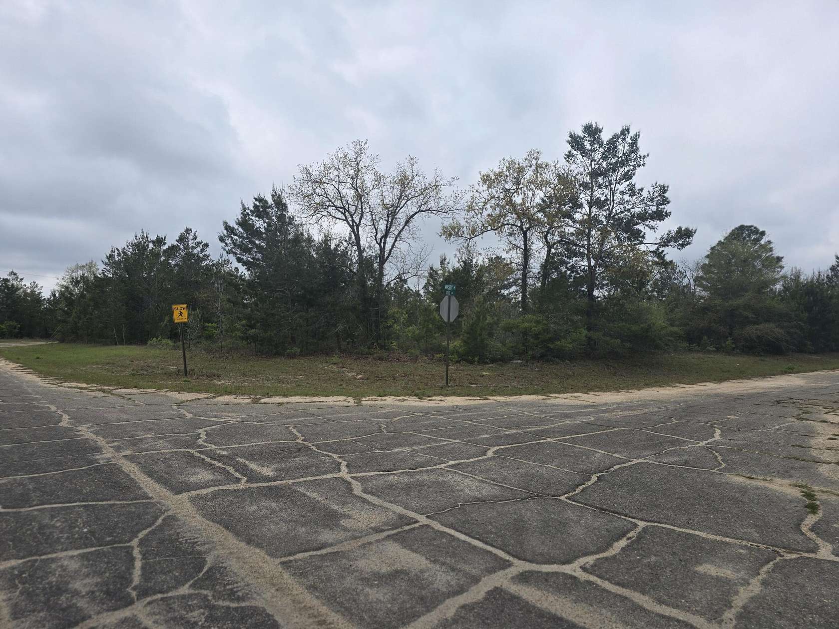 0.28 Acres of Residential Land for Sale in Chipley, Florida