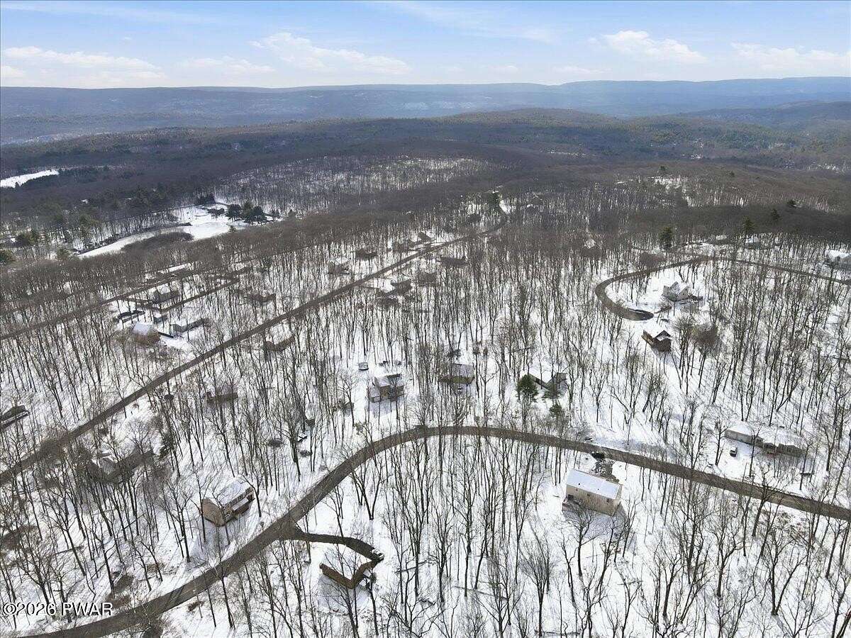 0.34 Acres of Residential Land for Sale in Bushkill, Pennsylvania