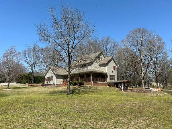 3 Acres of Land with Home for Sale in Poplar Bluff, Missouri