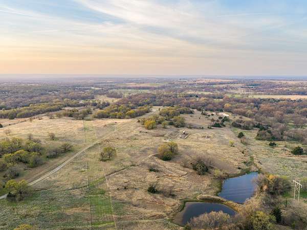 289 Acres of Land for Sale in Elmore City, Oklahoma