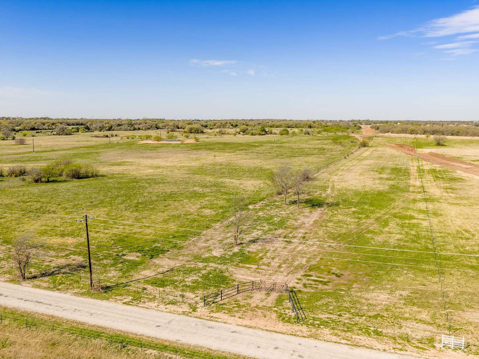 15.1 Acres of Land for Sale in Alvord, Texas