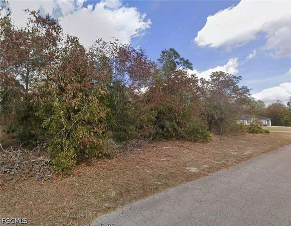 0.25 Acres of Residential Land for Sale in Lehigh Acres, Florida