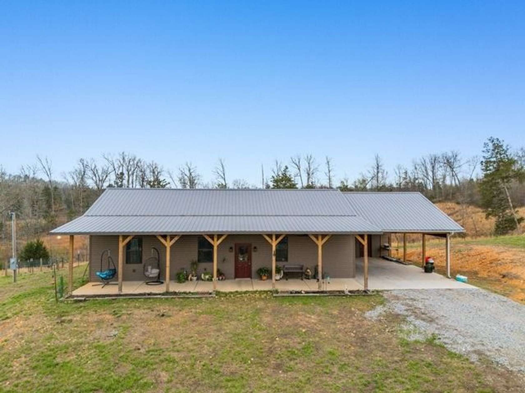 58 Acres of Land with Home for Sale in Melbourne, Arkansas