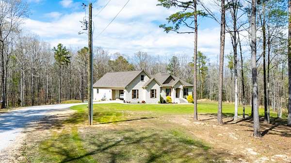 4.26 Acres of Land with Home for Sale in Winfield, Alabama