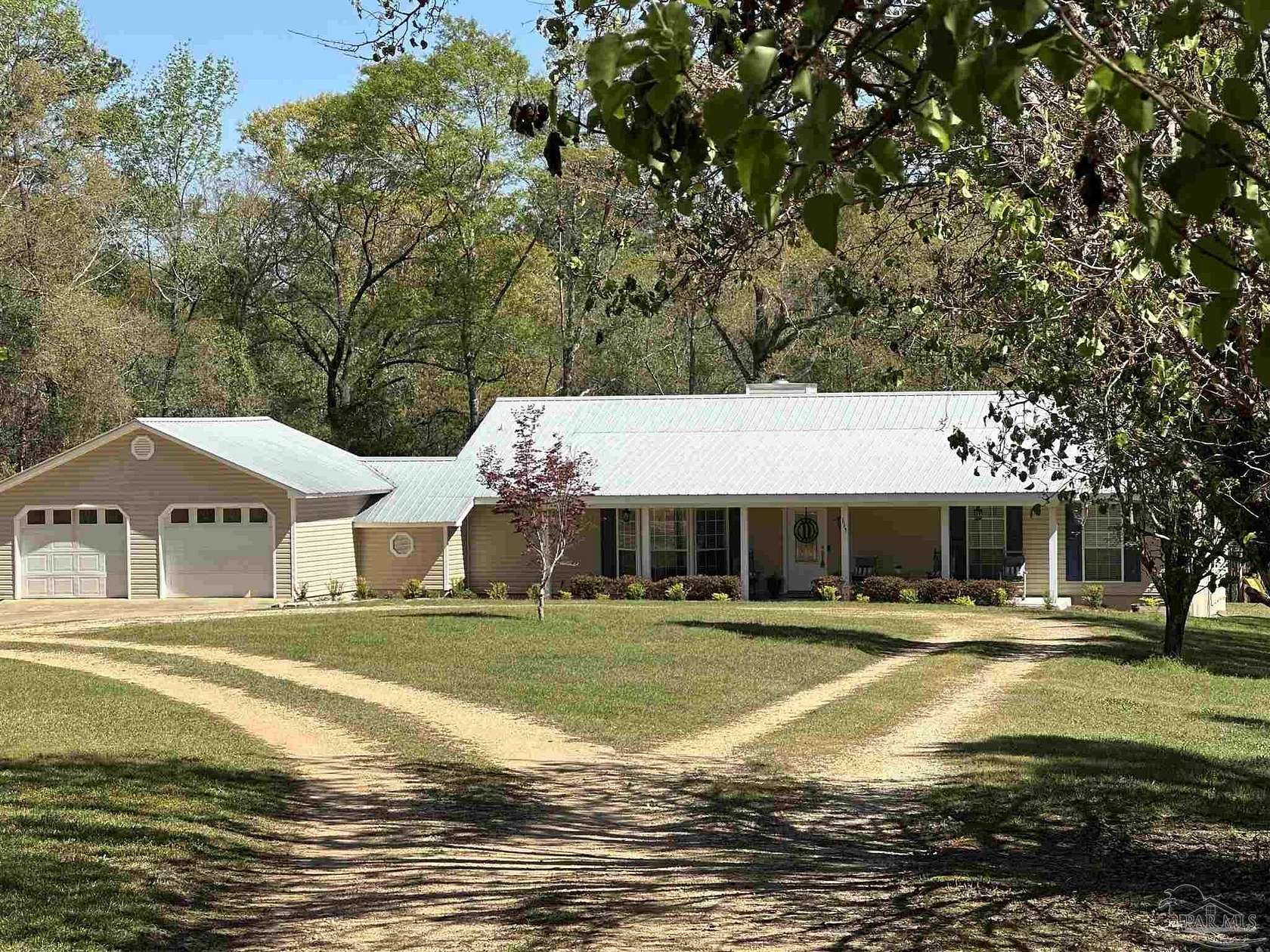 7 Acres of Land with Home for Sale in Frisco City, Alabama