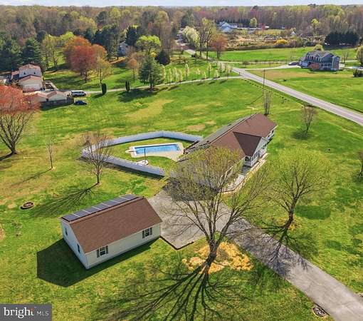 3.2 Acres of Land with Home for Sale in Charlotte Hall, Maryland