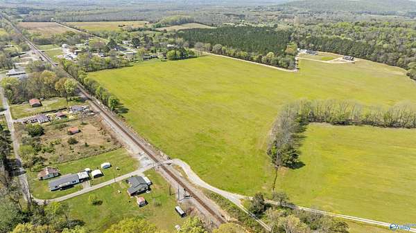 50.6 Acres of Land for Sale in Hollywood, Alabama