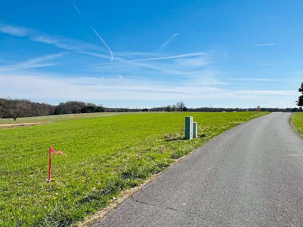 3.66 Acres of Residential Land for Auction in Russell Springs, Kentucky