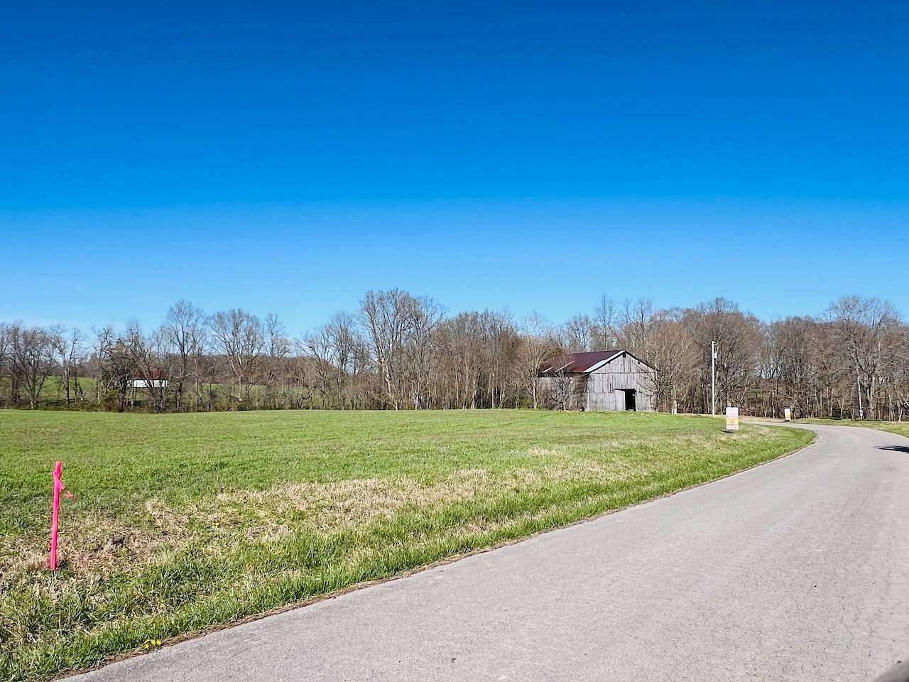 4.17 Acres of Residential Land for Auction in Russell Springs, Kentucky